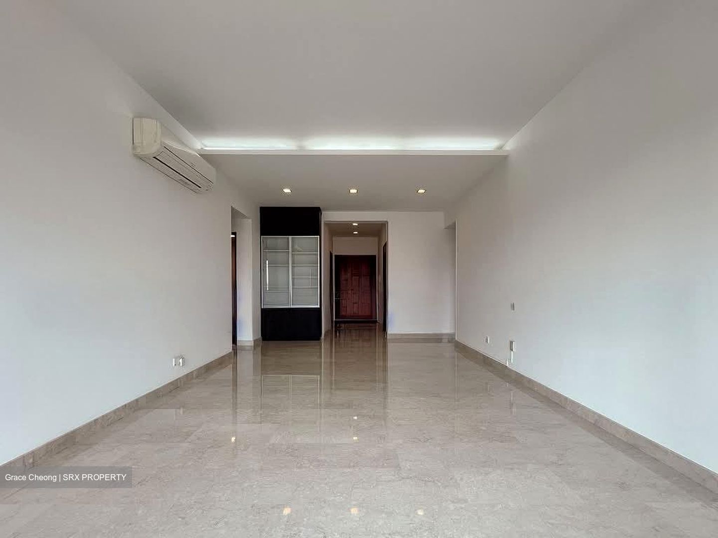 Simsville (D14), Condominium #556761531